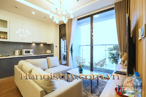 Căn hộ full đồ với 4 phòng ngủ view Hồ cho thuê tại Vinhome Metropolis, 29 Liễu Giai 3