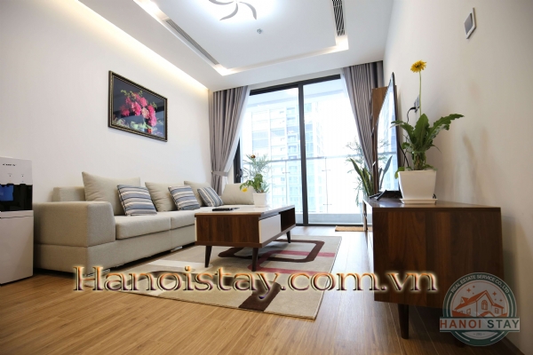 Chính chủ bán căn hộ M1 tại Vinhome Metropolis với 3 phòng ngủ, full đồ hiện đại 4