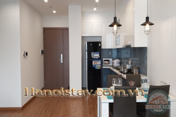 Cần bán căn hộ đầy đủ nội thất cao cấp tại M3 Vinhome Metropopis, tầng cao, DT 82m2 4
