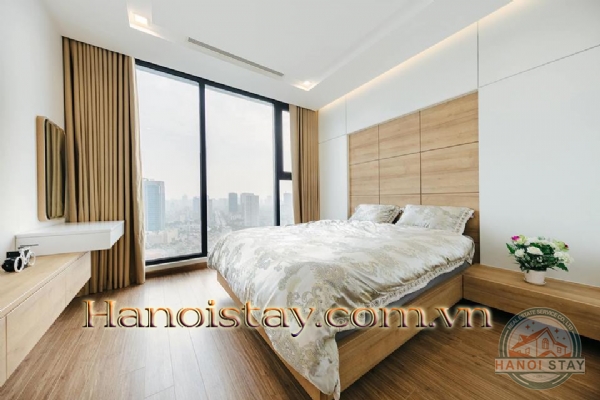 Bán căn hộ đầy đủ nội thất, 2 phòng ngủ tại M2 Vinhome Metropolis, 29 Liễu Giai 6