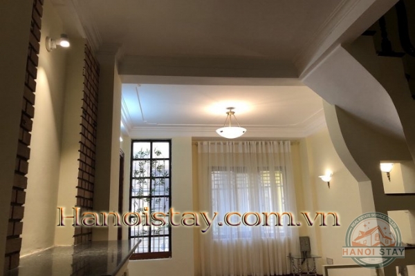 Nhà riêng chính chủ khu Cầu Giấy, Hà Nội cho thuê, có thể kinh doanh tốt 1