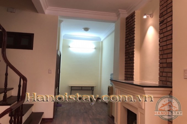 Nhà riêng chính chủ khu Cầu Giấy, Hà Nội cho thuê, có thể kinh doanh tốt 4
