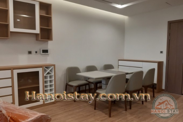 Cần bán căn hộ chung cư cao cấp M2 Vinhome Metropolis, đủ đồ, tầng 18, 80m2 3