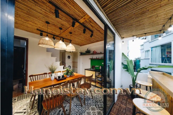 Cho thuê căn hộ có sân thượng view hồ Trúc Bạch quận Ba Đình 13