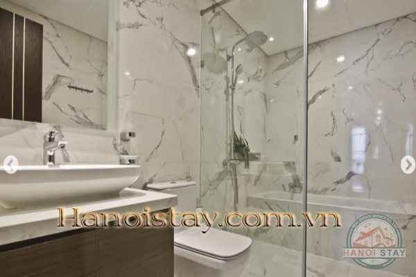Chính chủ cho thuê căn hộ sang trọng đẳng cấp bậc nhất tại Aqua Central Yên Phụ 1