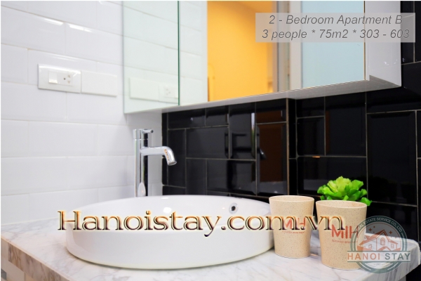 Chính chủ cần cho thuê căn hộ dịch vụ mới hoàn toàn, giá hợp lý phố Hoàng Hoa Thám 5