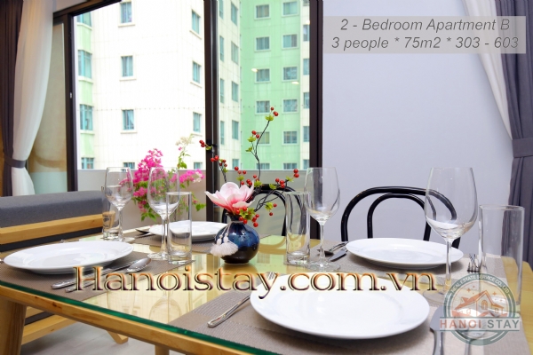 Chính chủ cần cho thuê căn hộ dịch vụ mới hoàn toàn, giá hợp lý phố Hoàng Hoa Thám 12