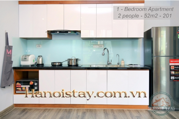 Căn hộ dịch vụ cho người nước ngoài thuê ngắn hạn và dài hạn 2 BAN CÔNG siêu thoáng mát ở quận Ba Đình 11