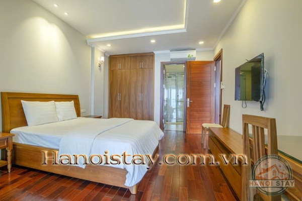 Mãn nhãn view Hồ Tây từ căn hộ dịch vụ cho thuê tại Làng Yên Phụ 16