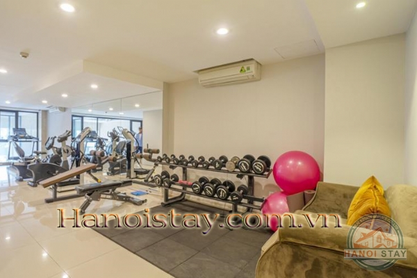 Mãn nhãn view Hồ Tây từ căn hộ dịch vụ cho thuê tại Làng Yên Phụ 22