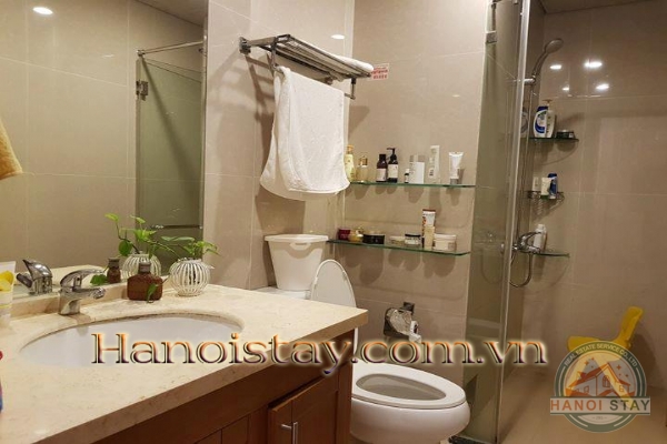 Căn hộ Vinhomes Metropolis cho thuê dành riêng cho người mê phong cách Tân Cổ Điển 6