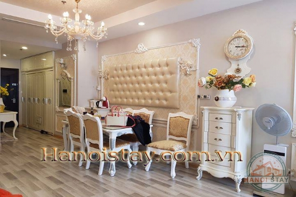 Căn hộ Vinhomes Metropolis cho thuê dành riêng cho người mê phong cách Tân Cổ Điển 7