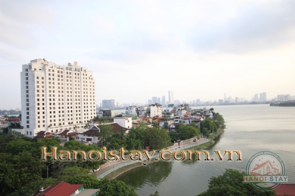 Tìm khách nước ngoài thuê căn hộ dịch vụ BAN CÔNG SIÊU ĐẸP quận Tây Hồ 19