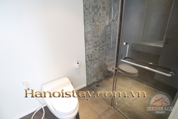 Tìm khách nước ngoài thuê căn hộ dịch vụ BAN CÔNG SIÊU ĐẸP quận Tây Hồ 23