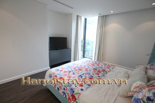 Nhanh tay thuê ngay căn hộ dịch vụ 3 phòng ngủ nội thất sang trọng ngay cạnh Hồ Tây 6