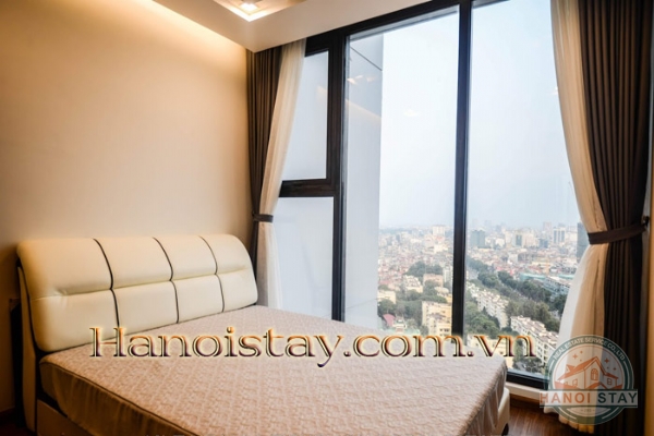 Tìm người nước ngoài thuê căn hộ cao cấp, thiết kế sang trọng tại Vinhomes Metropolis 3