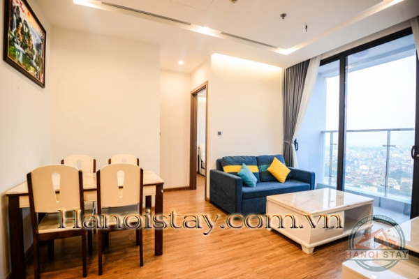 Tìm người nước ngoài thuê căn hộ cao cấp, thiết kế sang trọng tại Vinhomes Metropolis 5