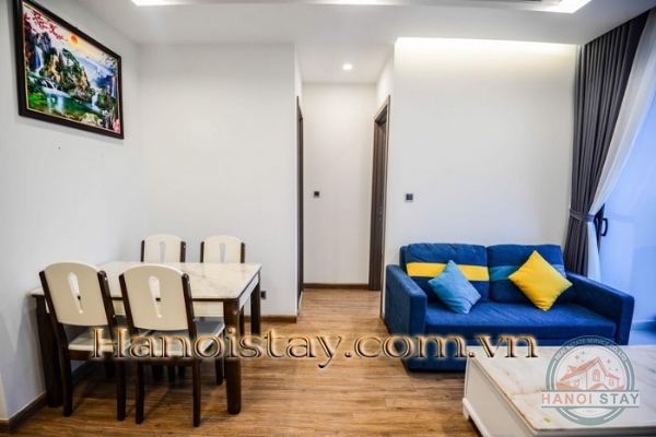 Tìm người nước ngoài thuê căn hộ cao cấp, thiết kế sang trọng tại Vinhomes Metropolis 7