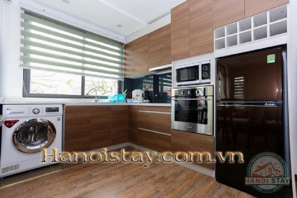 Ngỡ ngàng căn hộ dịch vụ TRÀN NGẬP ÁNH SÁNG TỰ NHIÊN khu vực Tây Hồ 1