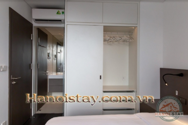 Cho thuê căn hộ 1 PN đường Xuân Diệu, Tây Hồ độc đáo với phong cách color block 14