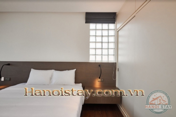 Cho thuê căn hộ DV 2 PN tại Ba Đình 4
