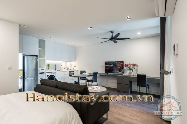 Cho thuê căn hộ 2 PN Đội Cấn, Ba Đình 8