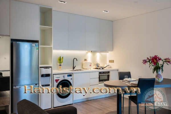 Cho thuê căn hộ 2 PN Đội Cấn, Ba Đình 18