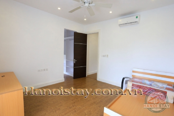 Cho thuê biệt thự Vinhomes Riverside sở hữu không gian sống nghỉ dưỡng trong lòng Hà Nội 13