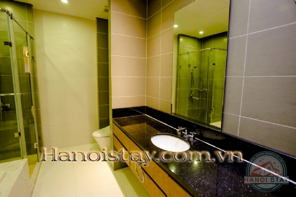 Cho thuê biệt thự Vinhomes Riverside mang vẻ đẹp thơ mộng, gần gũi với thiên nhiên 12