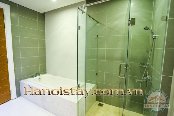 Cho thuê biệt thự Vinhomes Riverside mang vẻ đẹp thơ mộng, gần gũi với thiên nhiên 13