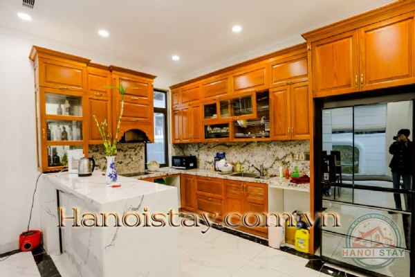Cho thuê biệt thự Vinhomes Riverside thiết kế tinh tế, thông minh, đón ánh sáng 6