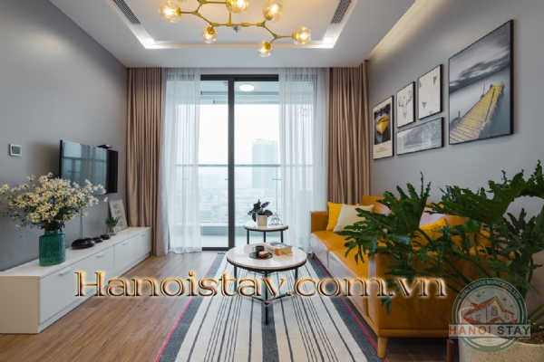 Chuyên cho thuê ngắn hạn, dài hạn các căn hộ Vinhomes Hà Nội 10