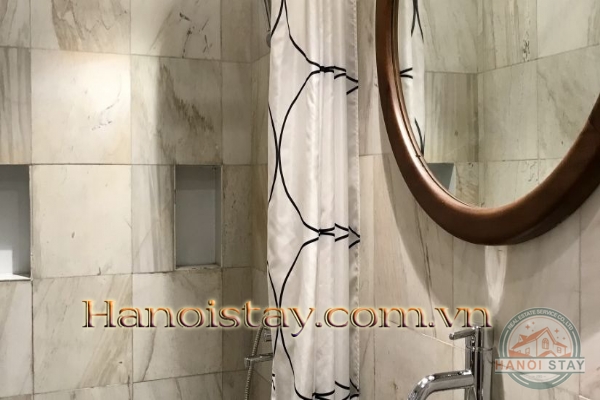 Cho thuê căn hộ cực “chất” khu vực Hồ Trúc Bạch, nội thất sang trọng, có dịch vụ 3