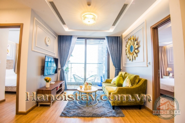 Cần bán gấp căn hộ 2 phòng ngủ tầng cao view đẹp Vinhomes Metropolis 29 Liễu Giai 1