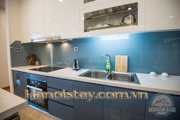 Cho thuê căn hộ siêu sang tại M2 Vinhomes Metropolis 29 Liễu Giai, Ba Đình 1