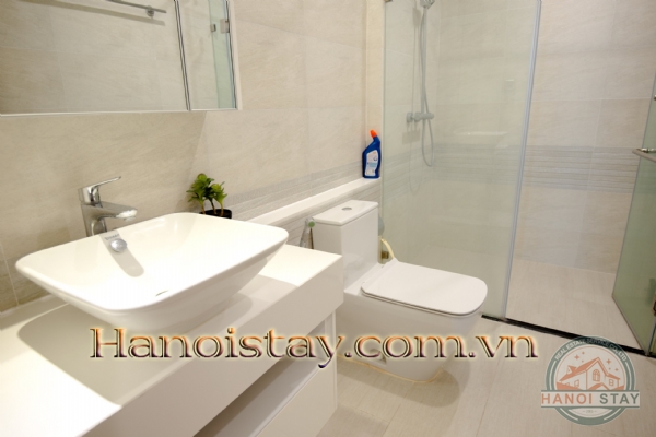 Cho thuê căn hộ siêu sang tại M2 Vinhomes Metropolis 29 Liễu Giai, Ba Đình 1