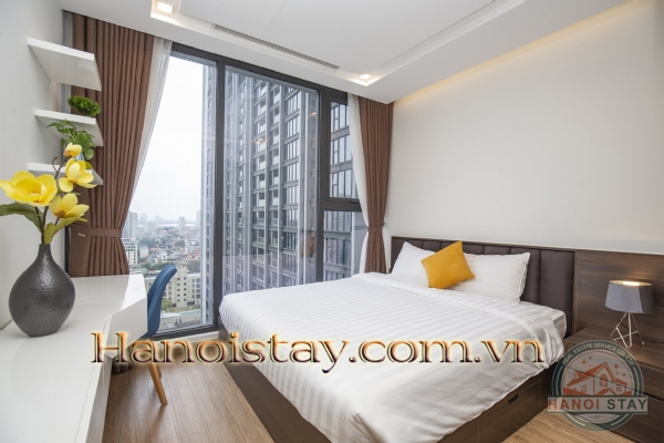Cho thuê căn hộ cao cấp Vinhomes Metropolis, 1 phòng ngủ, view thành phố tại quận Ba Đình 4