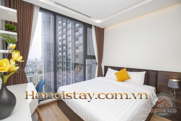 Cho thuê căn hộ cao cấp Vinhomes Metropolis, 1 phòng ngủ, view thành phố tại quận Ba Đình 16