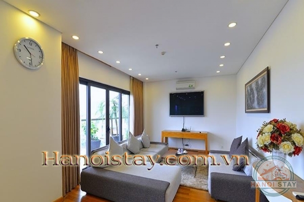 Cho thuê căn hộ Duplex Penthouse Tây Hồ với ban công
