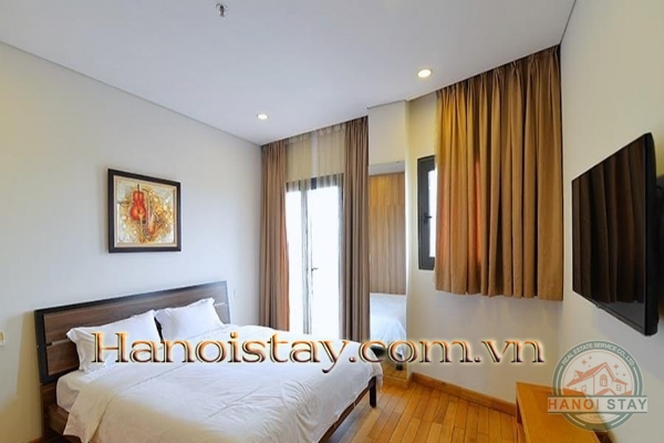 Cho thuê căn hộ Duplex Penthouse Tây Hồ với ban công