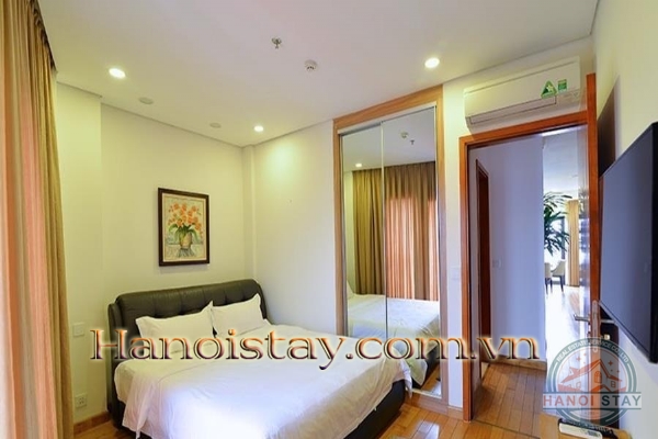 Cho thuê căn hộ Duplex Penthouse Tây Hồ với ban công