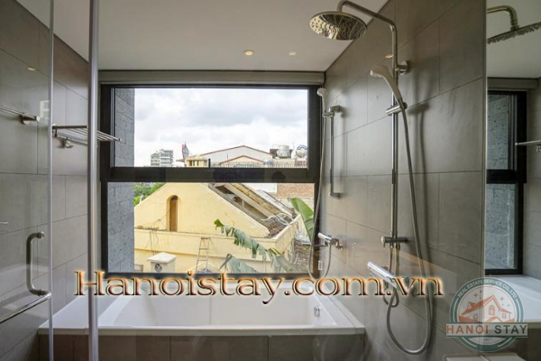 Cho thuê căn hộ cao cấp view Hồ Tây, mở cửa là đắm chìm vào không gian xanh mát 26