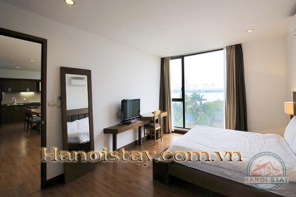 Cho thuê Căn hộ 2 phòng ngủ view hồ, đầy đủ tiện nghi KV Quảng Khánh, Tây Hồ 4