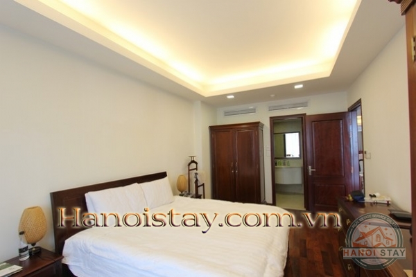 Cho thuê căn hộ dịch vụ cao cấp 3PN view hồ tây lãng mạn kv Xuân Diệu, Tây hồ với ban công lớn 22