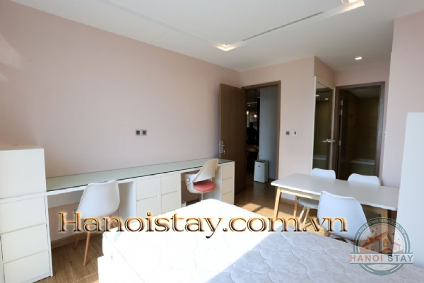 Vinhomes Metropolis Liễu Giai: Cho thuê ngắn hạn và dài hạn căn hộ 3 phòng ngủ sang trọng bậc nhất 6