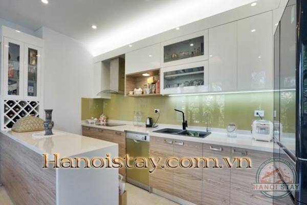 Cho thuê Căn hộ Penthouse View Hồ Tây hiện đại và đem lại sự thoải mái nhất 21