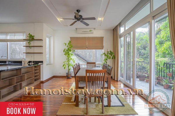 Cho thuê căn hộ dịch vụ 4 phòng ngủ gần Tô Ngọc Vân, Tây Hồ, không gian yên tĩnh trong lành 5