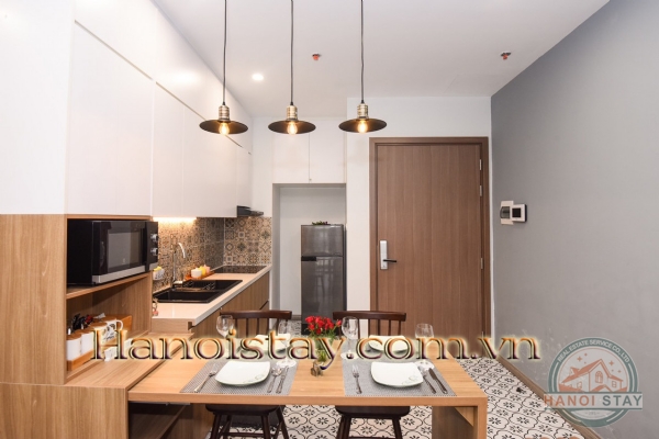 Tận hưởng thiên nhiên, hoa và không khí trong lành tại căn hộ Vinhomes Green Bay, 3