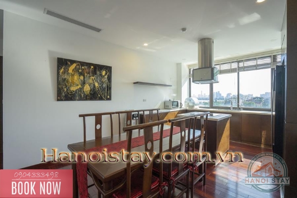 Cho thuê căn hộ 4PN Siêu Rộng view Hồ tây tại Tây Hồ 8