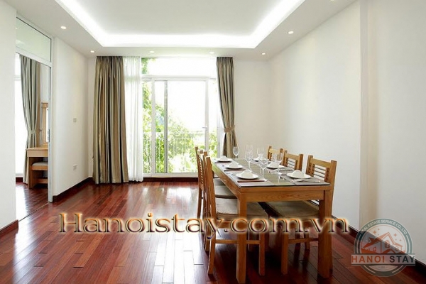 Cho thuê căn hộ 3 phòng ngủ view hồ tây 4